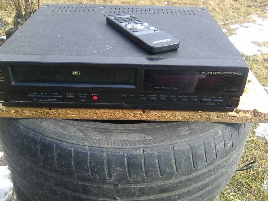videorecorder mitsubishi  toshiba grundig anitech hitachi defect