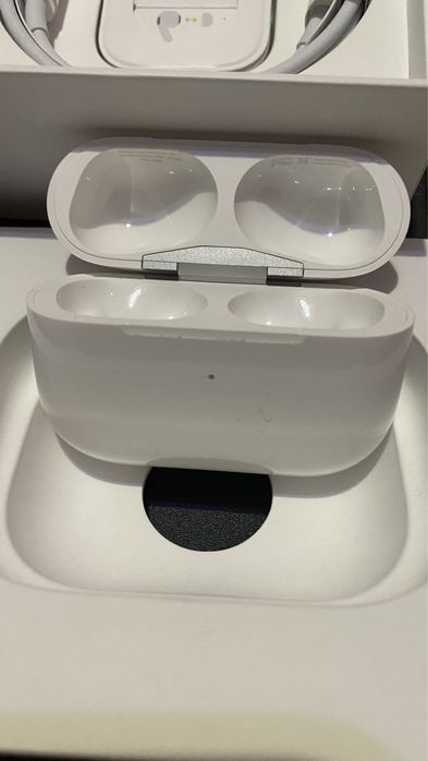 Airpods pro 1 original case,кейс