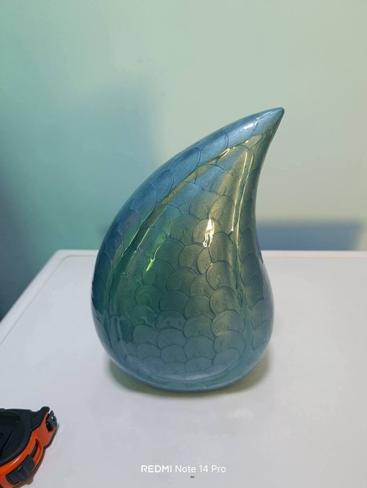 Красиво ръчно изработена висококачествена синя урна