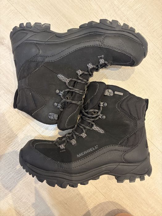 Туристически обувки Merrell