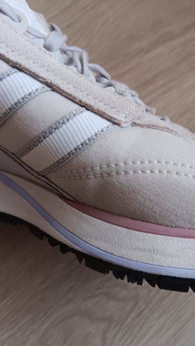 Дамски маратонки