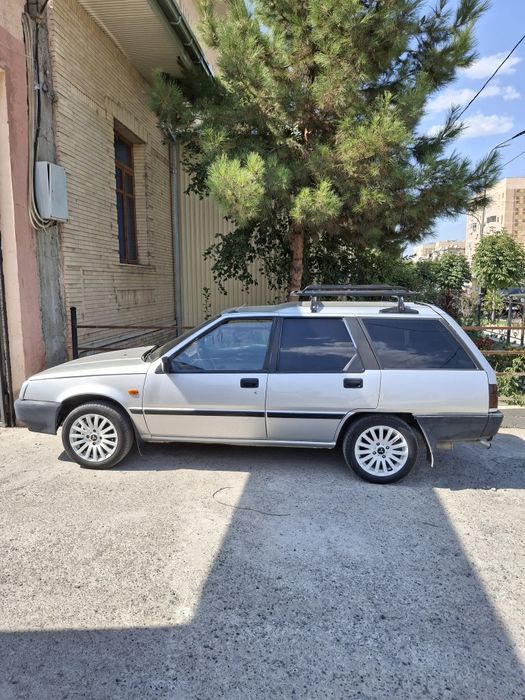 Продается универсал Mitsubishi Lancer