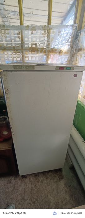Продам холодильник