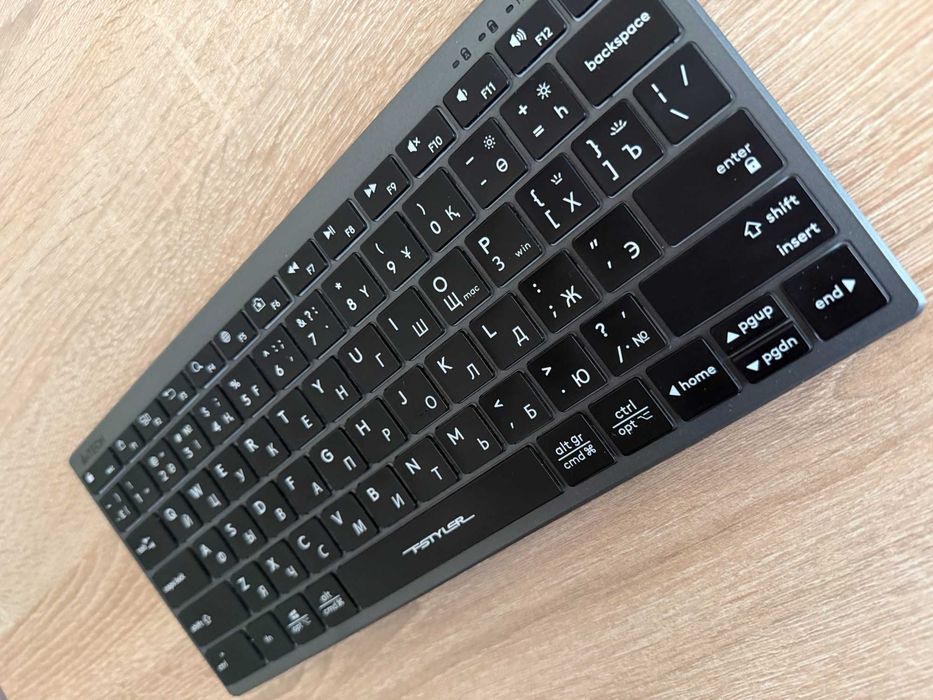 Клавиатура 4TECH c подсветкой