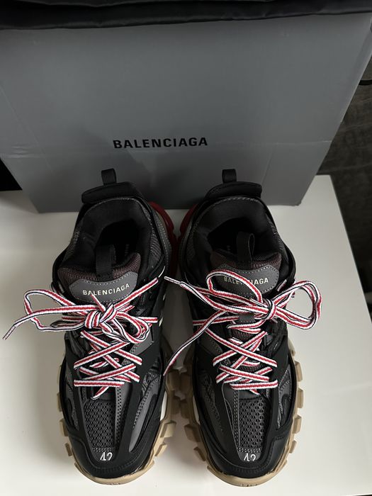 Balenciaga Track