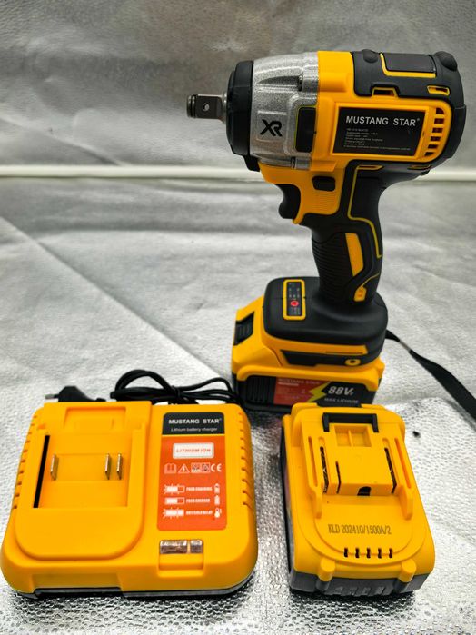 Sofer cu impact Mustang Star 29 piese 439 lei