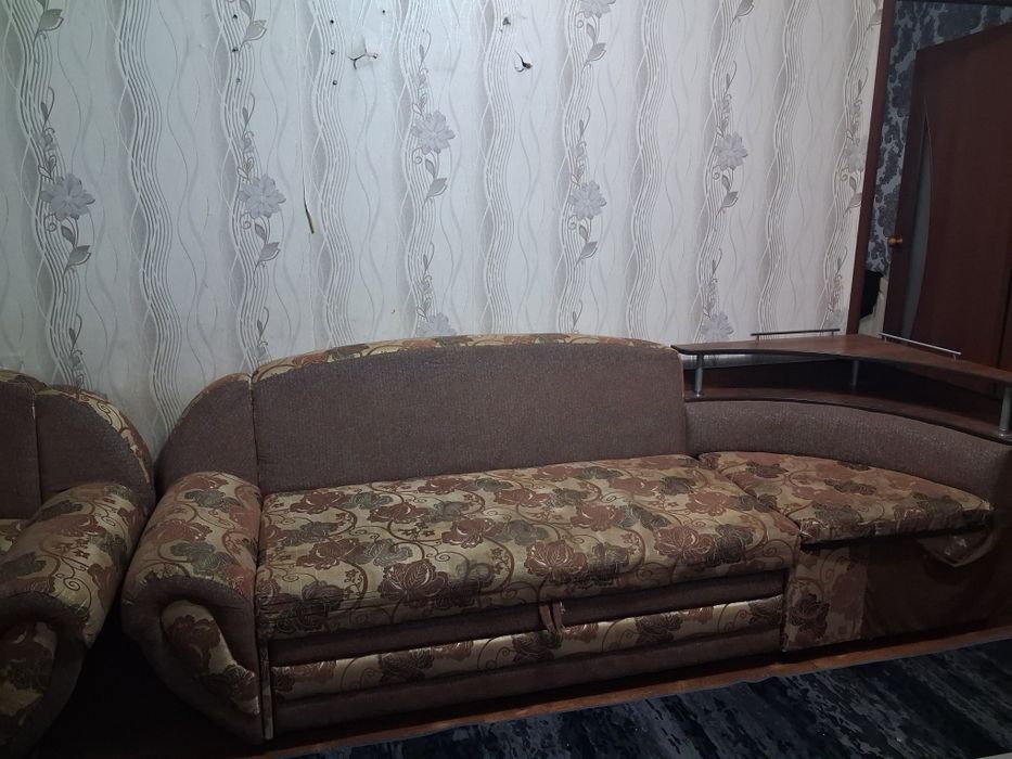 Продаю диван б/у