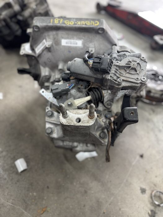 Роботизирана скоростна кутия  HONDA CIVIC VIII 1.8 I 140