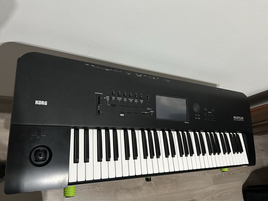 Korg Nautilus 61 key