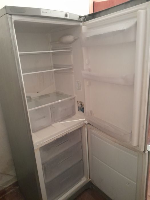 Холадилник сатылады