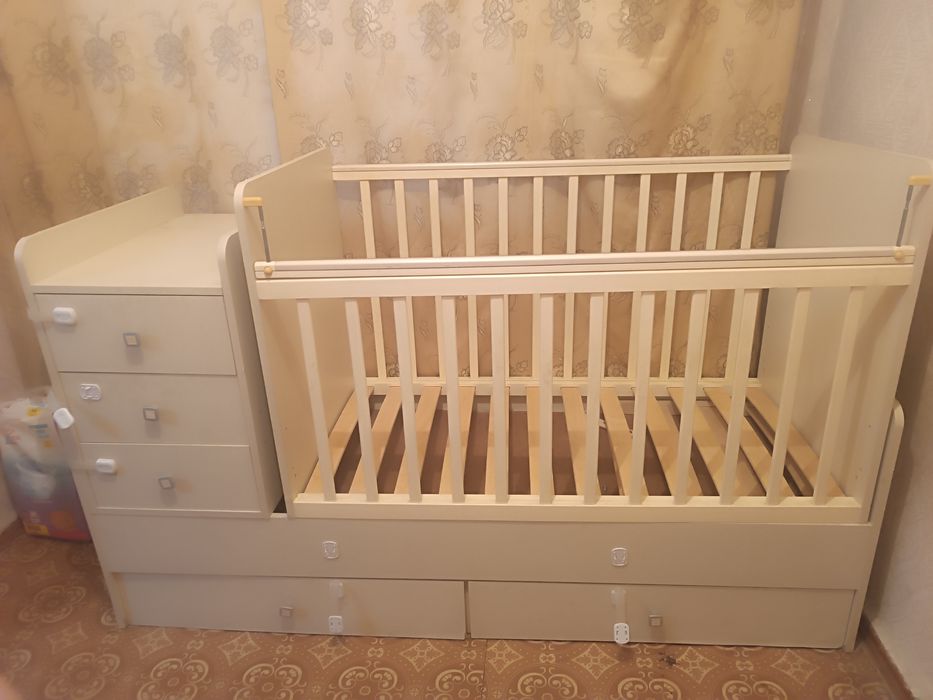 Продам детскую коечку