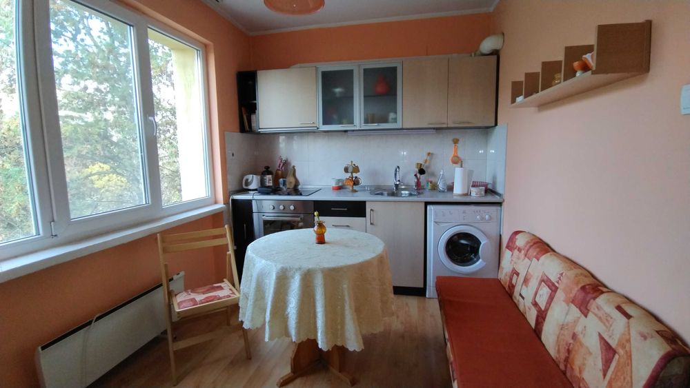 Дава се под наем Тристаен апартамент в София, Подуяне - 70 кв.м за 714 € - Снимка #1