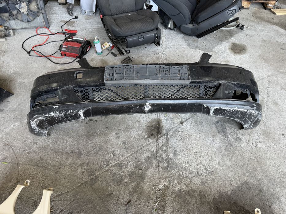 Предна броня от мерцедес W221 2010 G