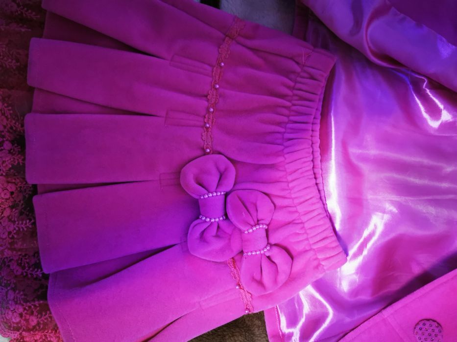 Продам велюровый костюм.