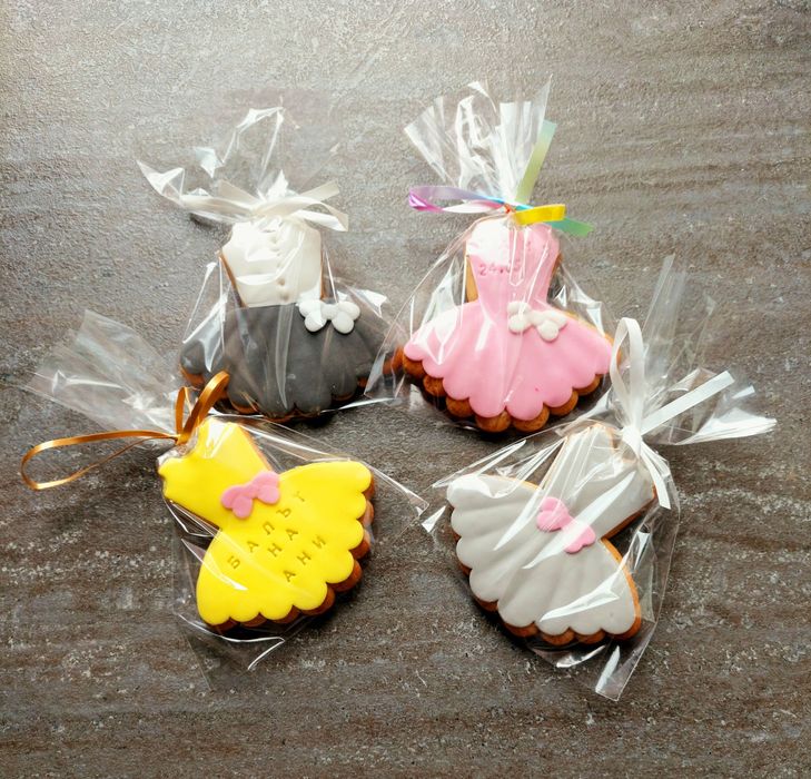 Много вкусни меденки за бал