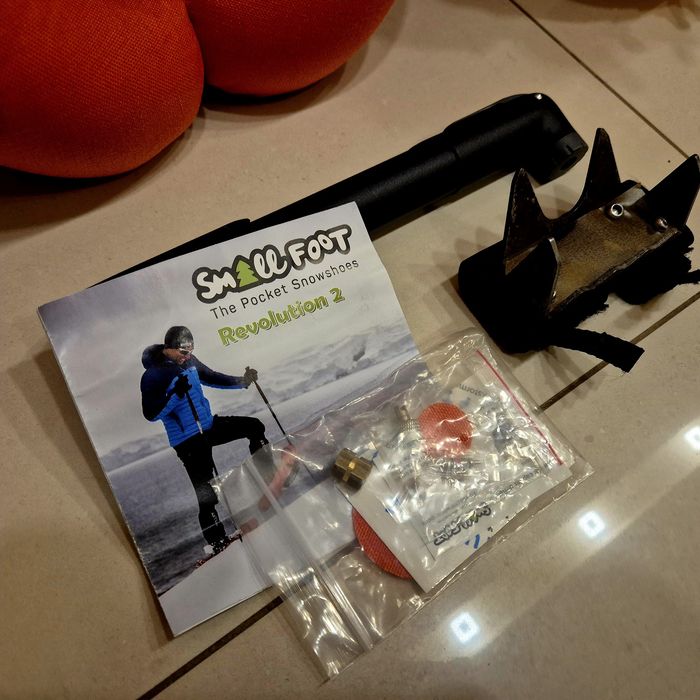 Надуваеми снегоходки Small Foot Revolution  2