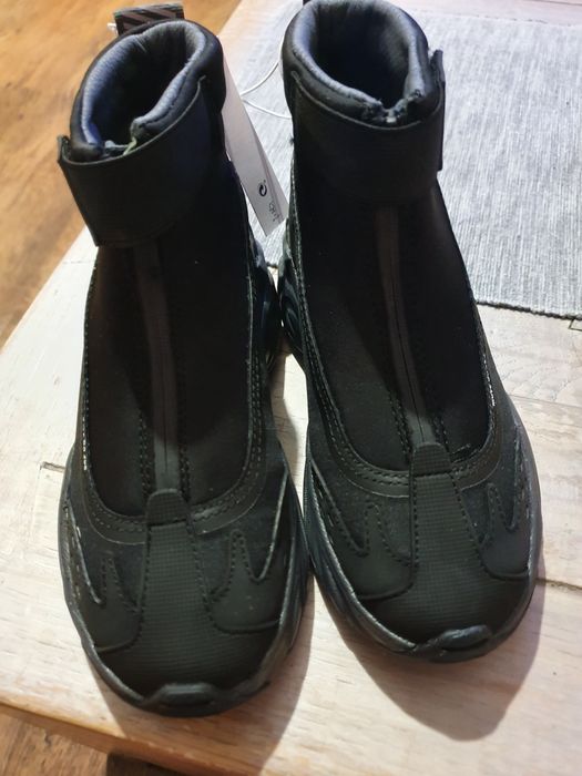 Детски обувки Zara 31 номер.Нови