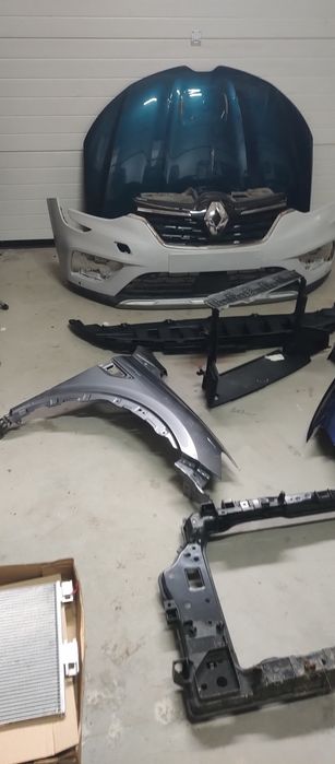 Bara fata, capota , trager , aripa st și dr Renault arkana 1.6 hibrid
