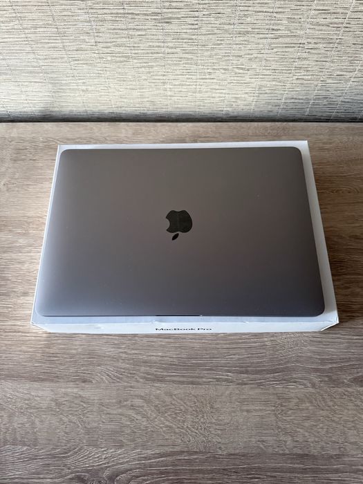 Apple MacBook Pro 13-inch 2019 Touch Bar
