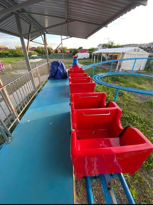 Brucomela/ roller coaster