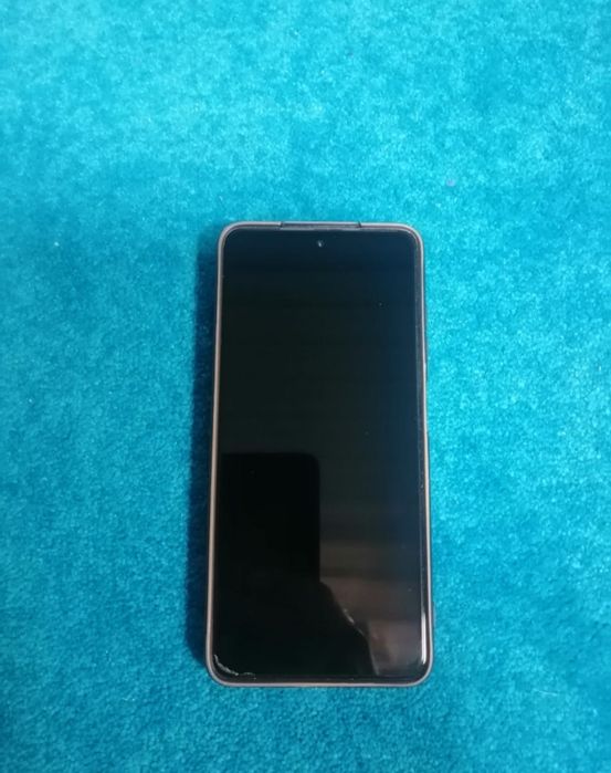 Продам смартфон в хорошем состоянии