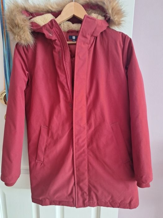 Продам пуховик Uni qlo+подарок