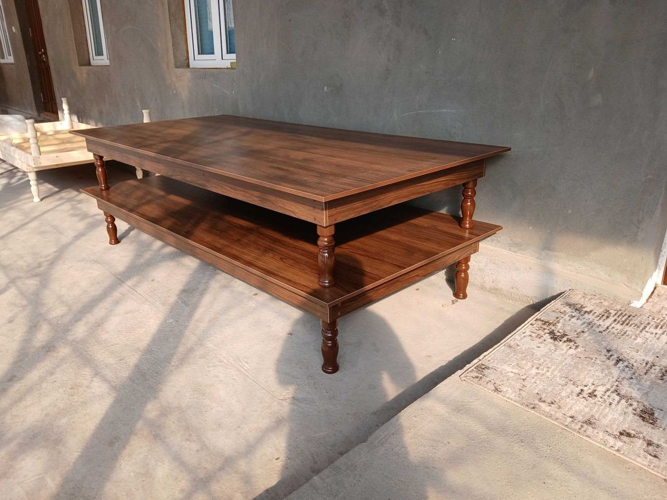 Хонтахта | Xontaxta | стол |. Уйда устахонада тайерланган мустахкам