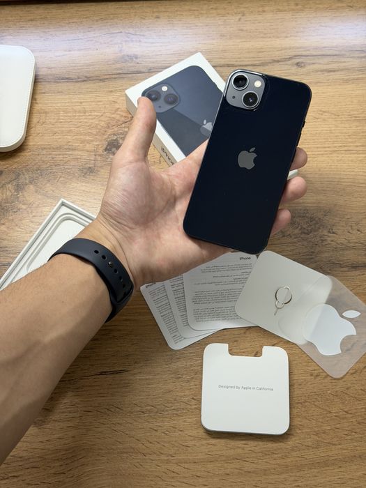 Срочно! Продам айфон 13