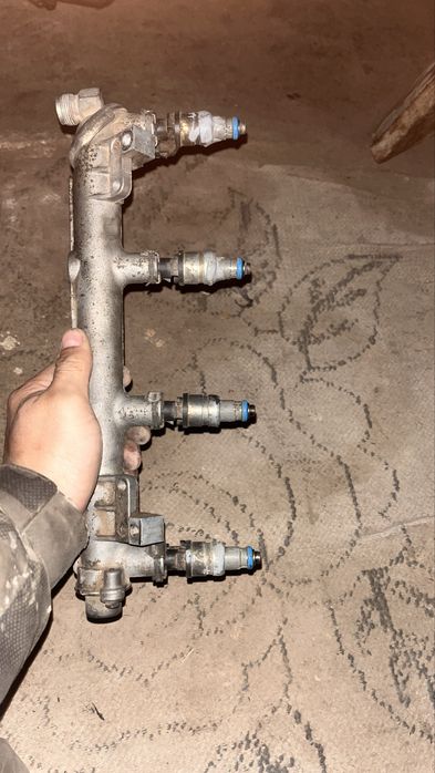 Запчас вектра с 2003