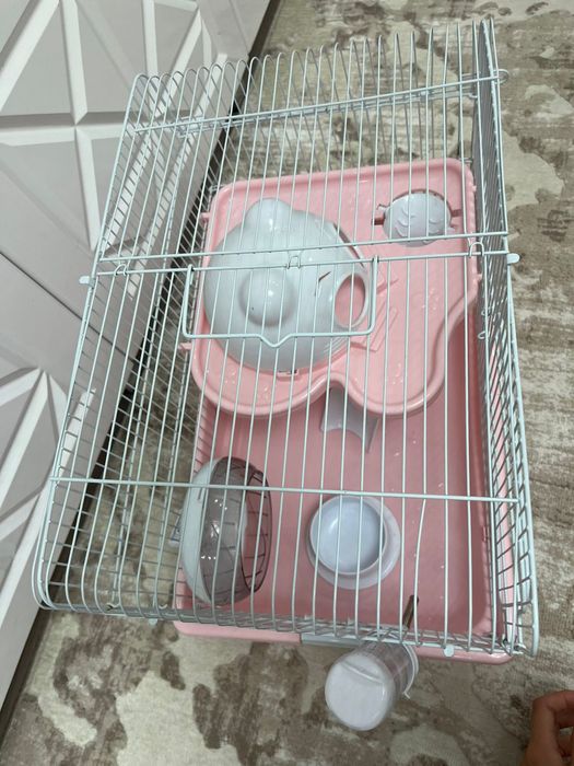 Клетка вместительная для хомяка