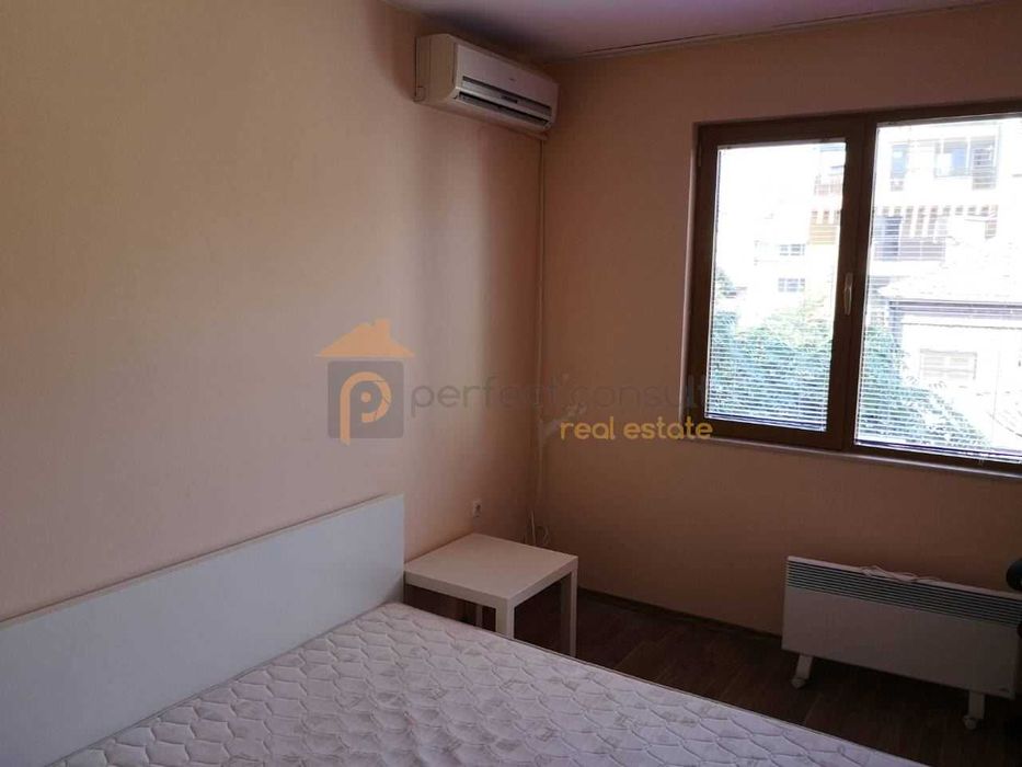 Дава се под наем Тристаен апартамент в Пловдив, Кършияка - 100 кв.м за 425 € - Снимка #3