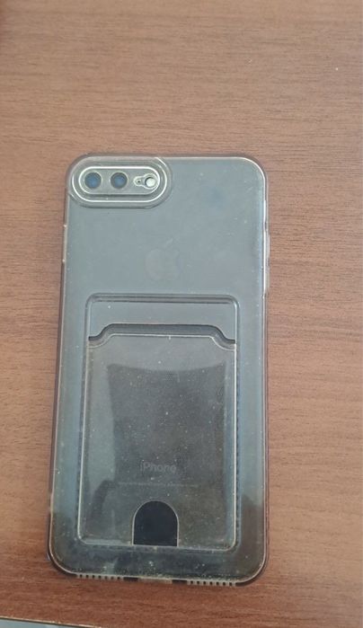 Iphone 7+ sotiladi xotira 128