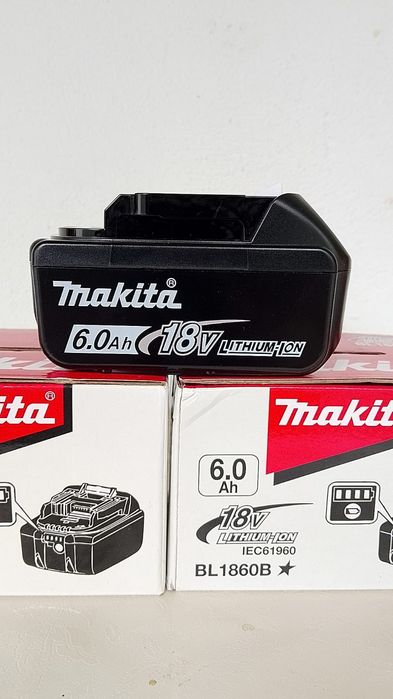 O buc. baterie Makita de 6a Nou
