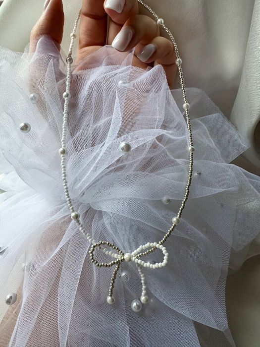 Чокър със перли Swarovski /панделка ръчна изработка.