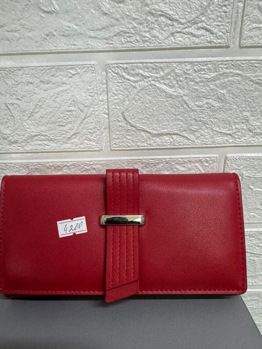 Продаю новые  кошельки