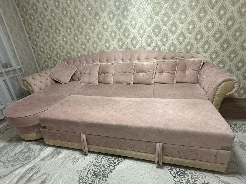 Продам диван в хорошем состоянии