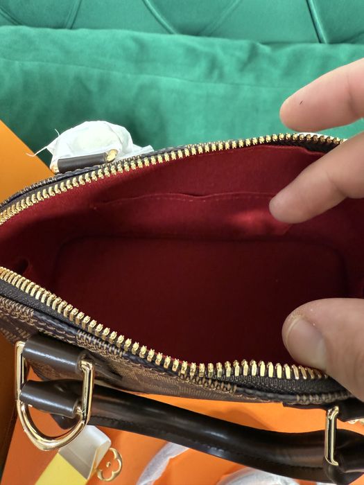 Geanta Louis Vuitton Alma piele naturala 100% Full Box colectie noua