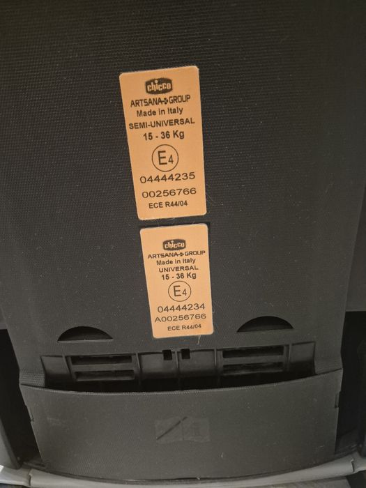 Автокресло Chicco Oasys 2-3 Fix Plus Evo Jet Black | ISOFIX | 15–36 кг