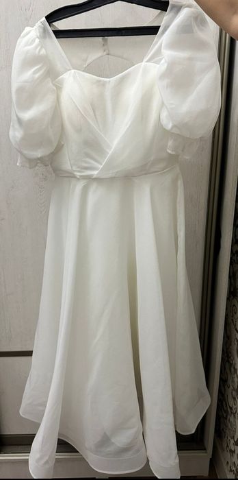 Вечернее платье белое