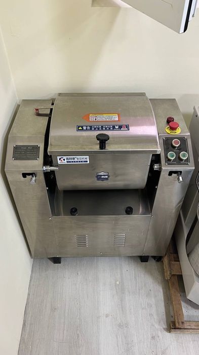 Ярим тайёр махсулотлар ишлаб чикариш цехи зудлик билан сотилади