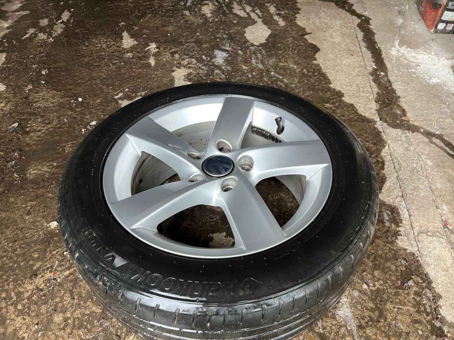 Vând sau schimb jante pe 16
