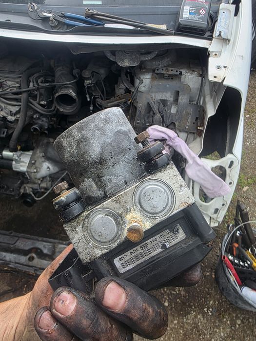 ABS модул за Citroen jumpy Fiat scudo Peugeot Expert