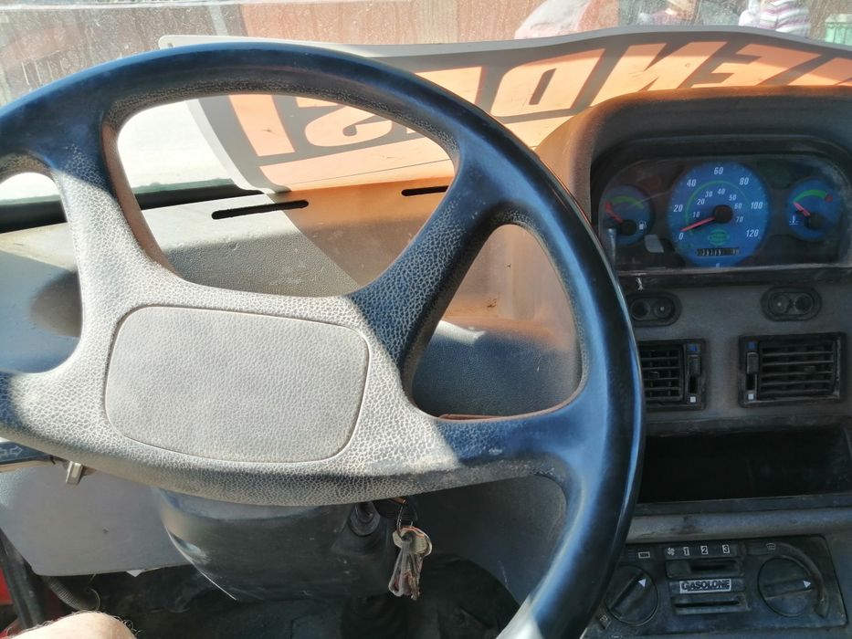 Vand camioneta basculabila Effedi