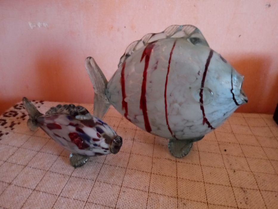 Vand 2 pesti bibelou comunism