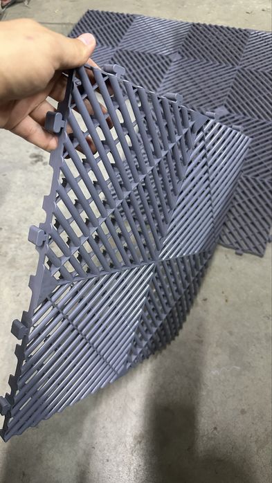 Модульная напольная плитка 400х400×18мм 800 тг.