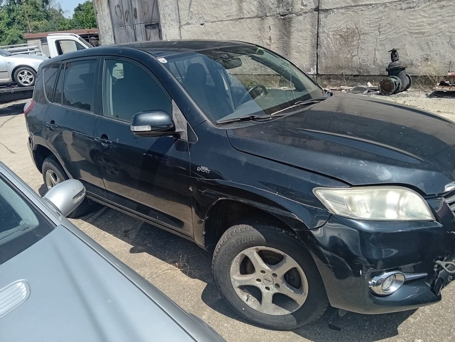 Тойота Р ав 4 АВТОМАТ 2011Г ТЕГЛИЧ 2.2 150К.С НА ЧАСТИ ТАБЛО