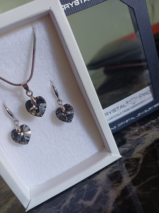 НОВ Комплект бижута Crystal Pro с кристали Swarovski, Мед. стомана