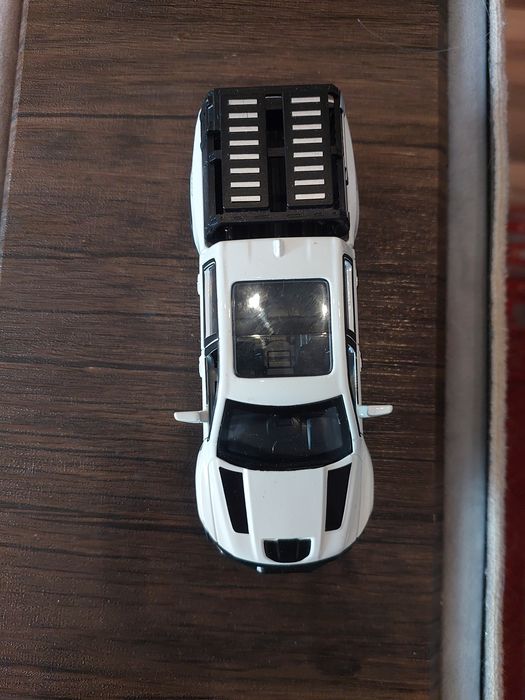 Машина,игрушка,Форд