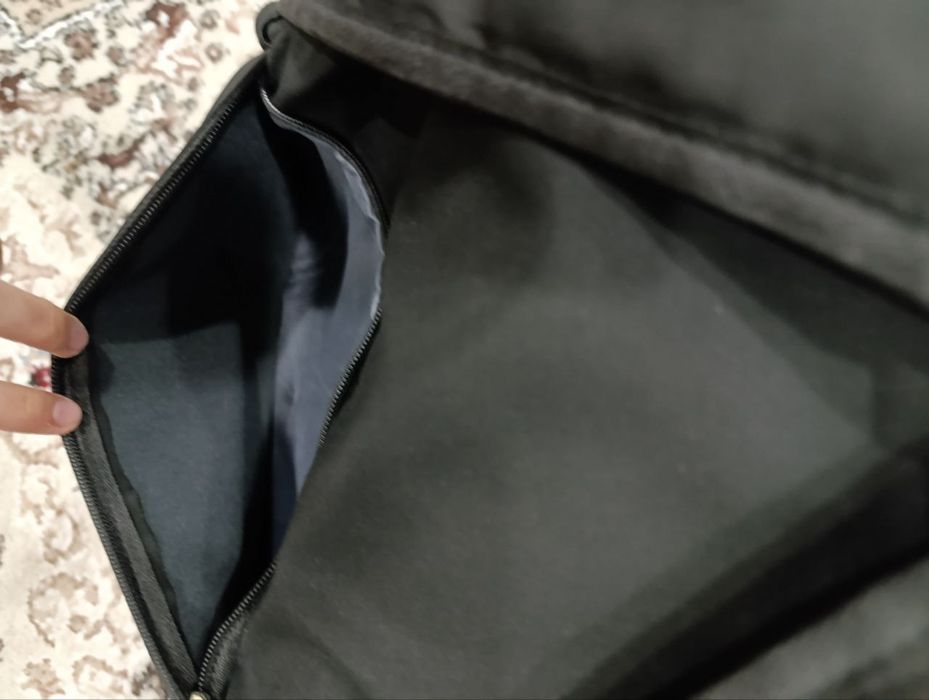 Sumka sotiladi o'g'il bolalar uchun