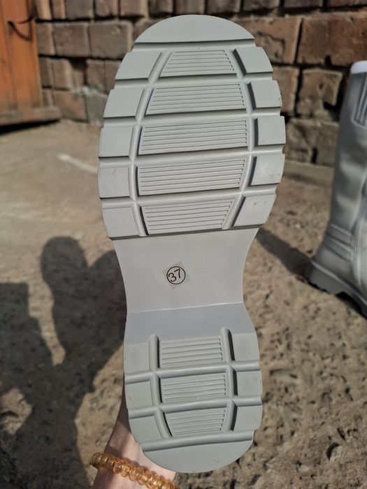 Оригинальные женские сапоги